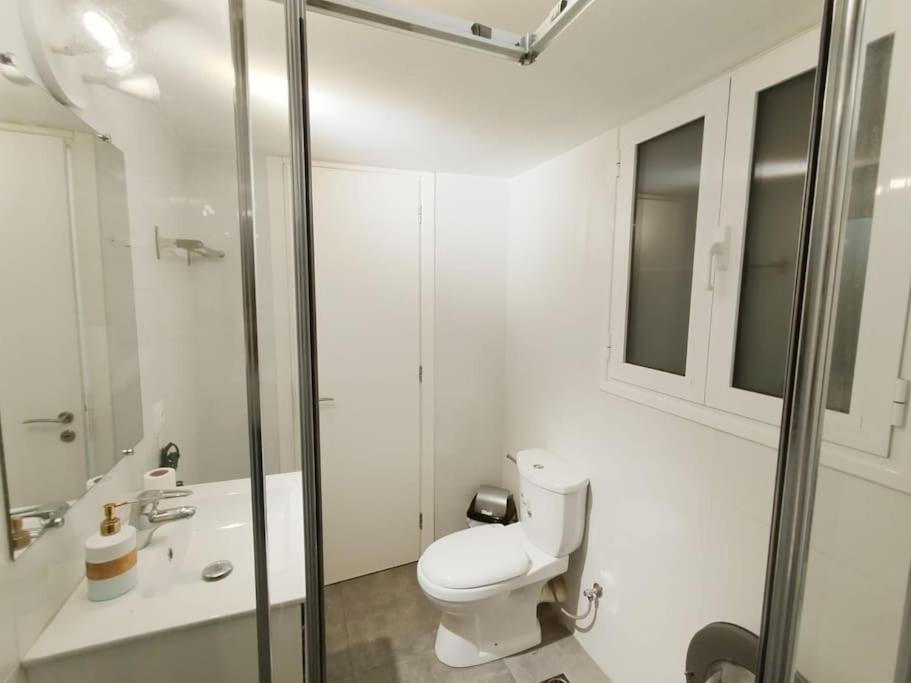 Museum Modern Apr Apartment